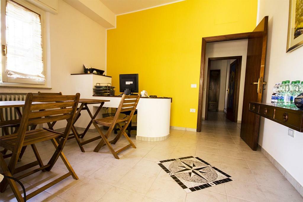 Bed and Breakfast Il Tiglio Фано Екстер'єр фото